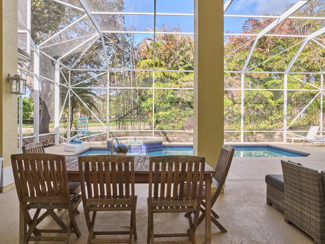 140 Victorian Lane, Jupiter, FL 33458