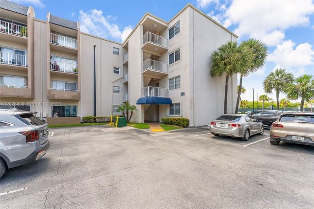 7765 SW 86th St F2-205, Miami, FL 33143