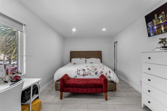 7765 SW 86th St F2-205, Miami, FL 33143