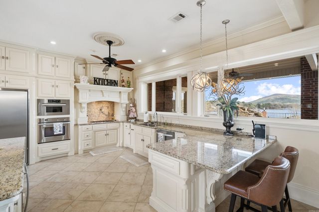 160 Cougar Terrace, Hot Springs, AR 71913