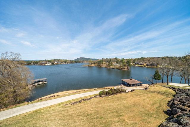 160 Cougar Terrace, Hot Springs, AR 71913