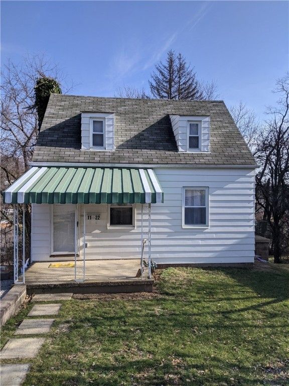 1122 Cloverfield Dr, Baldwin Boro, PA 15227