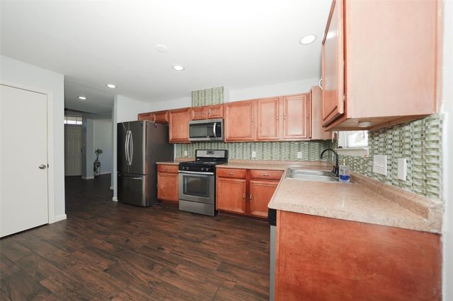 1403 Great Easton Lane, Houston, TX 77073