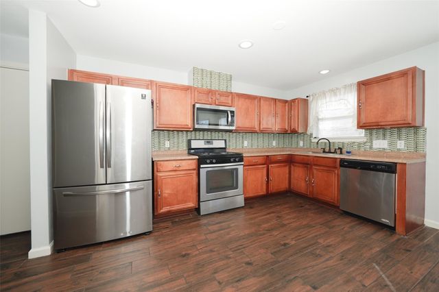 1403 Great Easton Lane, Houston, TX 77073