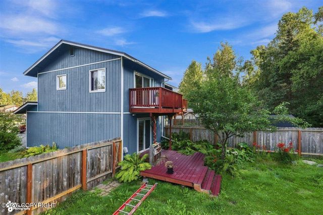 221 Orange Leaf Circle, Anchorage, AK 99504