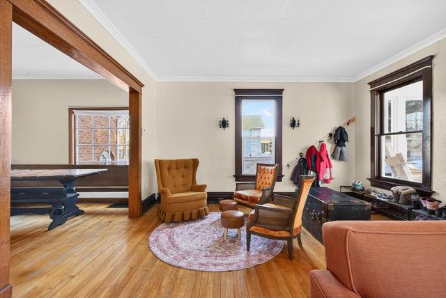 232 W 8TH AVENUE, Oshkosh, WI 54902