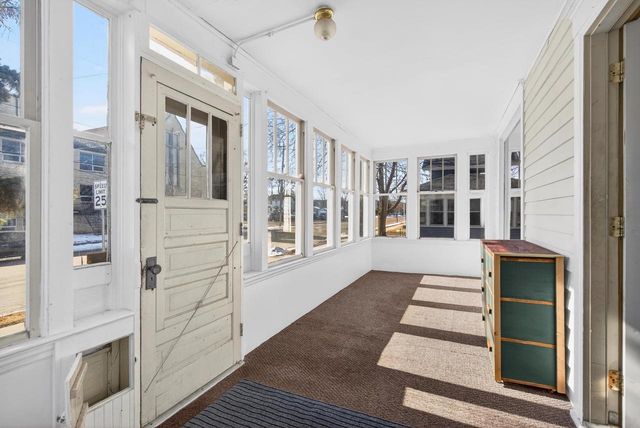 232 W 8TH AVENUE, Oshkosh, WI 54902