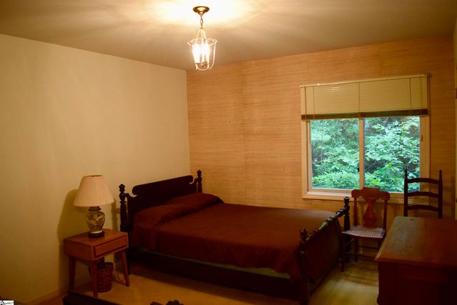 173 Mountain Haven Lane, Zirconia, NC 28790