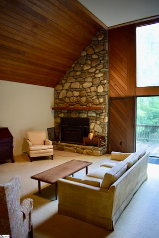 173 Mountain Haven Lane, Zirconia, NC 28790