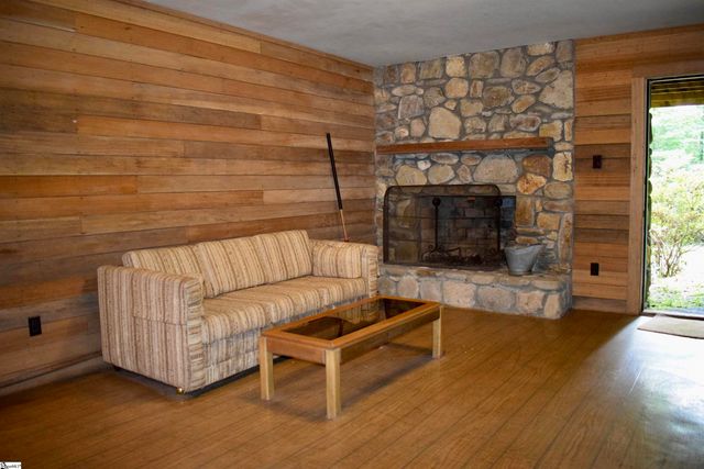173 Mountain Haven Lane, Zirconia, NC 28790