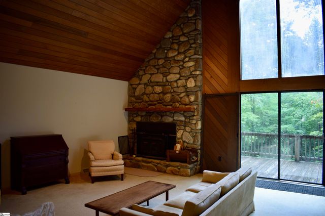 173 Mountain Haven Lane, Zirconia, NC 28790
