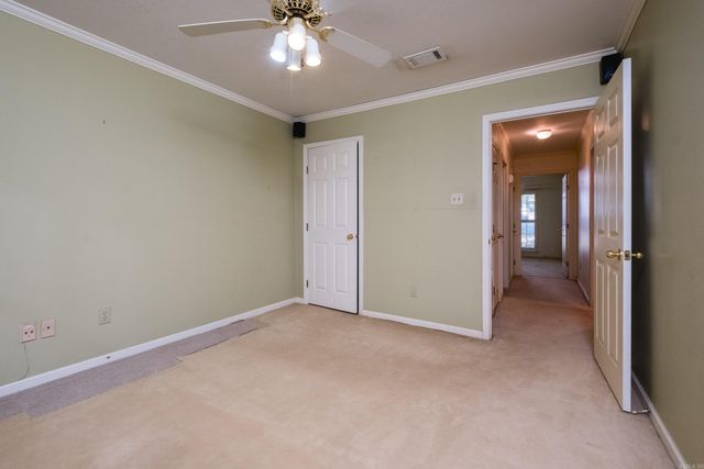 608 Cambridge Place Drive, Little Rock, AR 72227