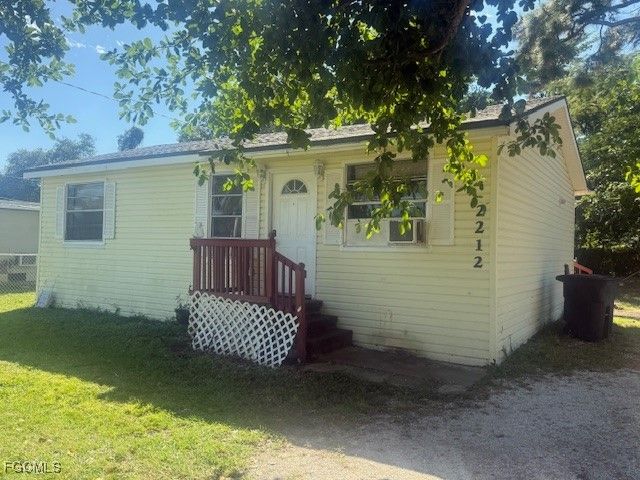 3207 Broadway, Fort Myers, FL 33901