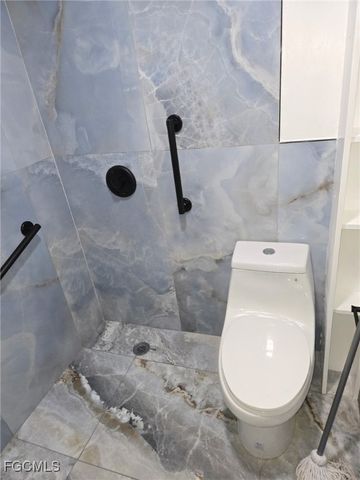 3207 Broadway, Fort Myers, FL 33901