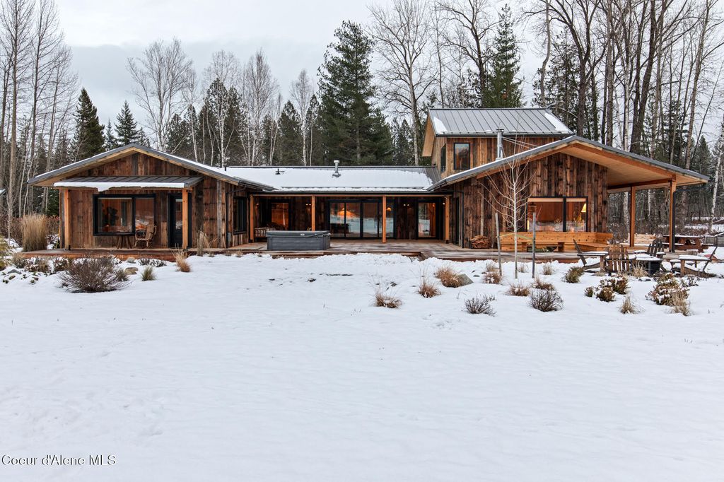 202 Siskin Ln, Sandpoint, ID 83864 photo 3