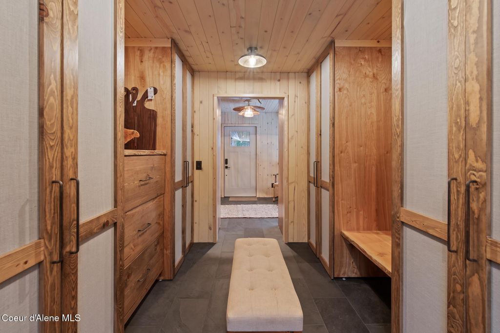 202 Siskin Ln, Sandpoint, ID 83864 photo 30