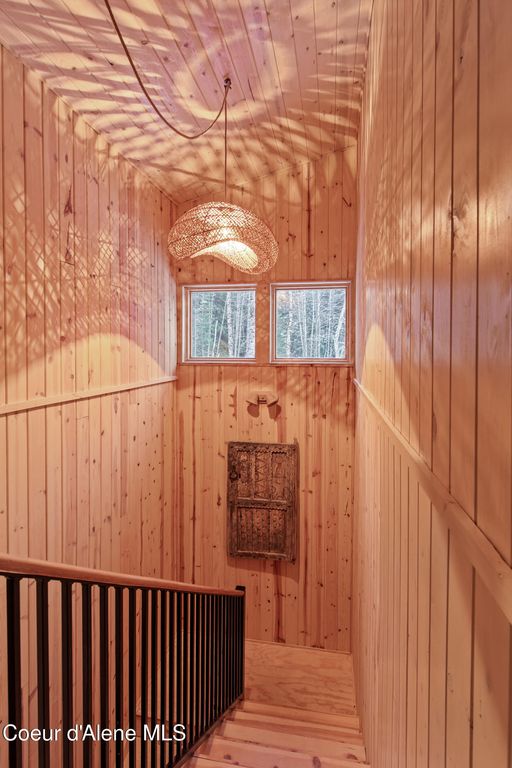 202 Siskin Ln, Sandpoint, ID 83864 photo 32