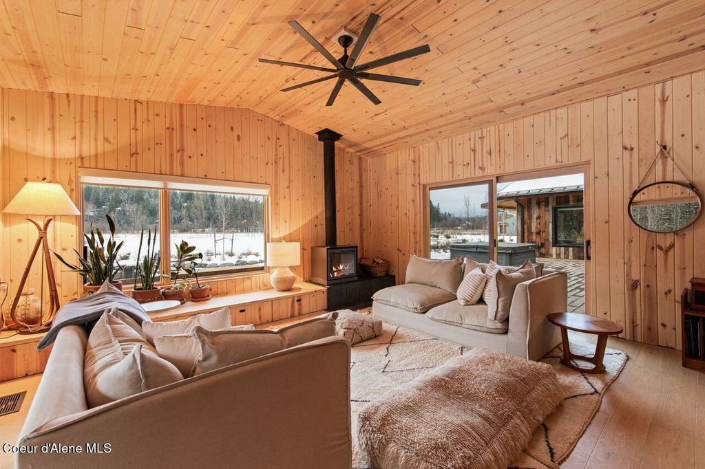 202 Siskin Ln, Sandpoint, ID 83864 photo 7