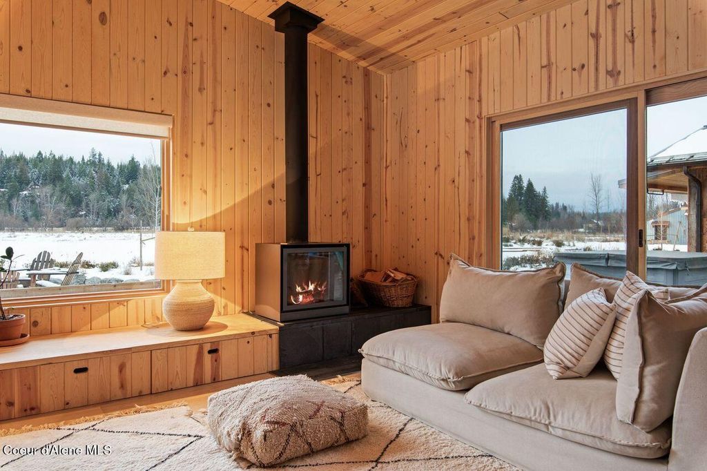 202 Siskin Ln, Sandpoint, ID 83864 photo 8