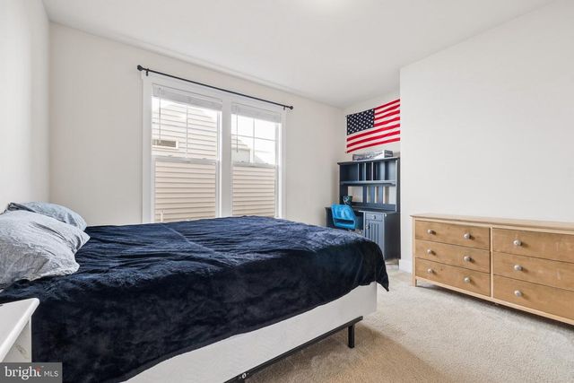 4853 POINT RD, Warrenton, VA 20187