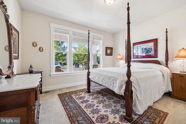 4853 POINT RD, Warrenton, VA 20187