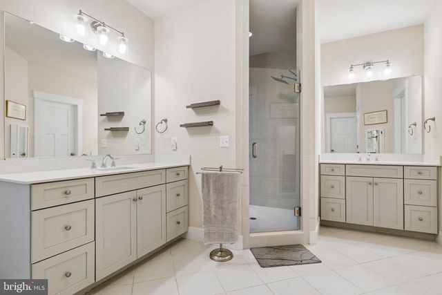 4853 POINT RD, Warrenton, VA 20187
