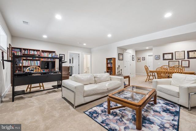4853 POINT RD, Warrenton, VA 20187
