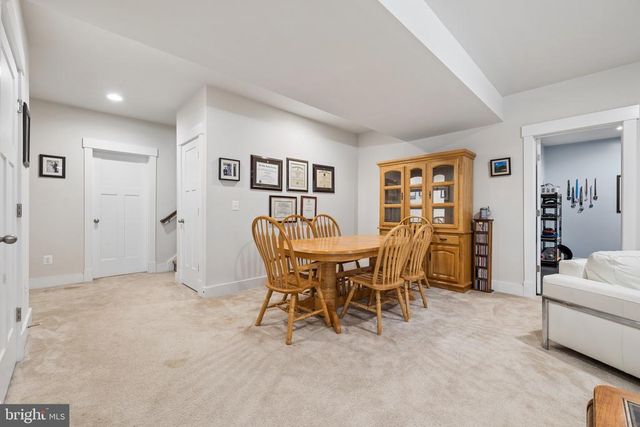4853 POINT RD, Warrenton, VA 20187
