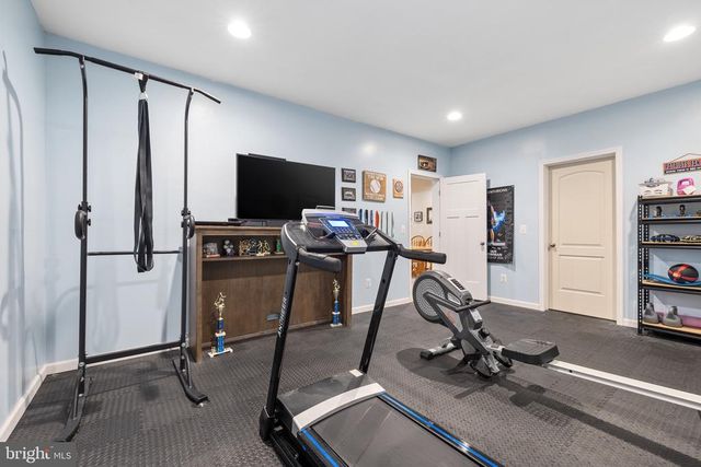 4853 POINT RD, Warrenton, VA 20187