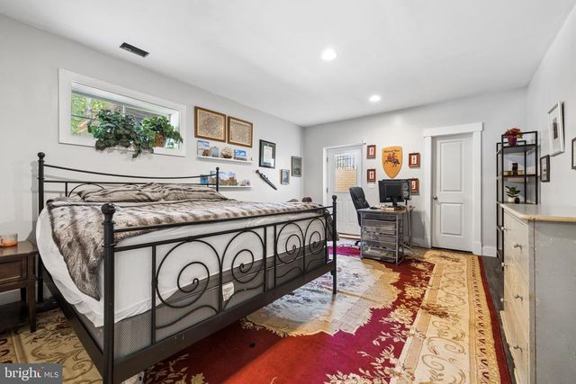 4853 POINT RD, Warrenton, VA 20187