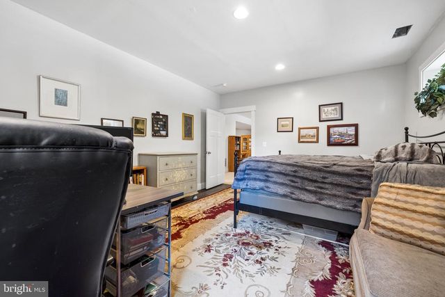 4853 POINT RD, Warrenton, VA 20187