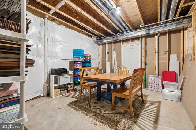 4853 POINT RD, Warrenton, VA 20187