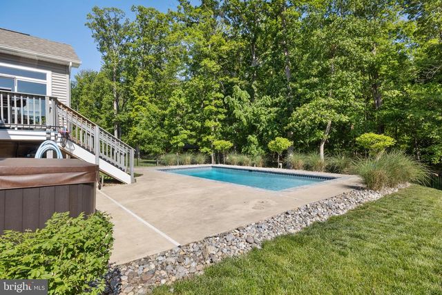 4853 POINT RD, Warrenton, VA 20187
