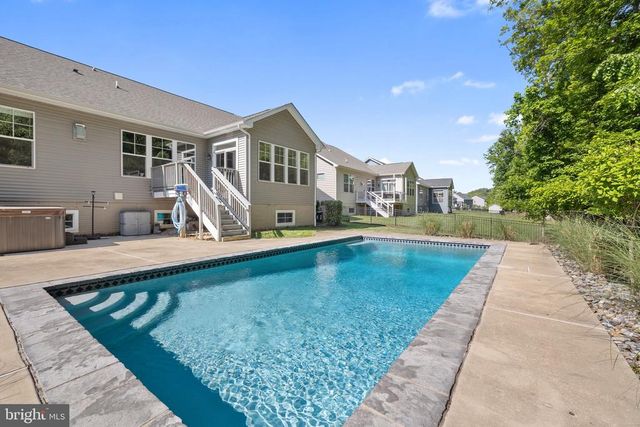 4853 POINT RD, Warrenton, VA 20187