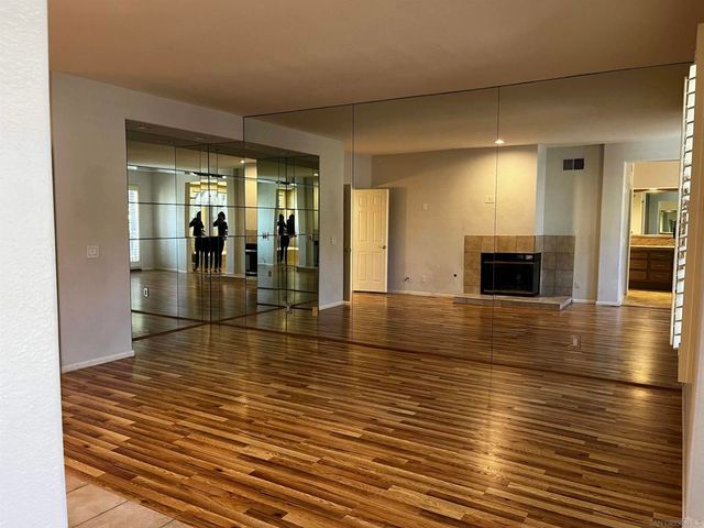 9797 Keeneland, La Jolla, CA 92037