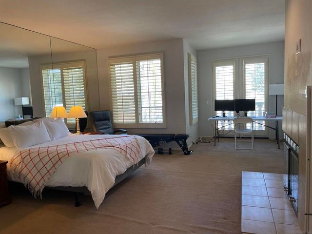 9797 Keeneland, La Jolla, CA 92037