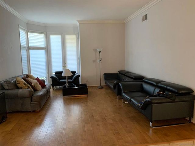 9797 Keeneland, La Jolla, CA 92037