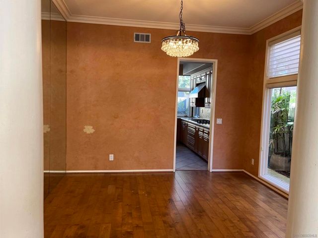 9797 Keeneland, La Jolla, CA 92037