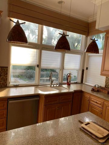 9797 Keeneland, La Jolla, CA 92037