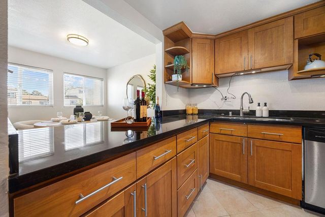 3550 Carter Drive 32, South San Francisco, CA 94080