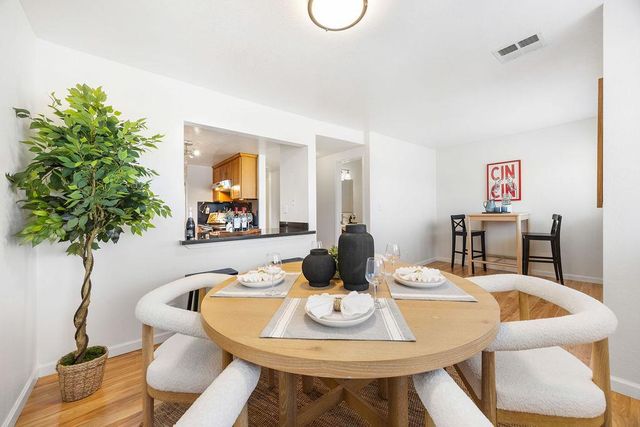 3550 Carter Drive 32, South San Francisco, CA 94080