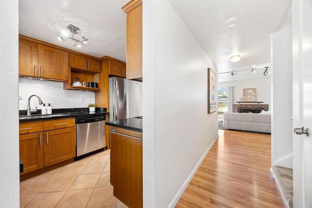 3550 Carter Drive 32, South San Francisco, CA 94080