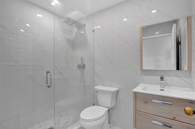 2266 NW 208th Ter, Pembroke Pines, FL 33029