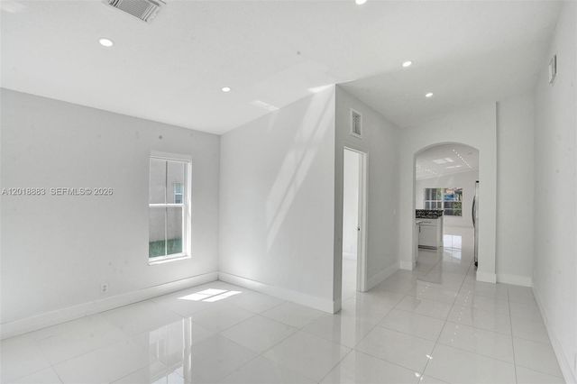2266 NW 208th Ter, Pembroke Pines, FL 33029