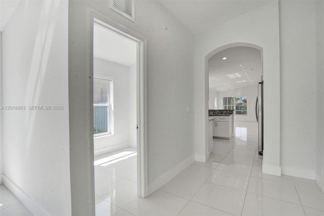2266 NW 208th Ter, Pembroke Pines, FL 33029