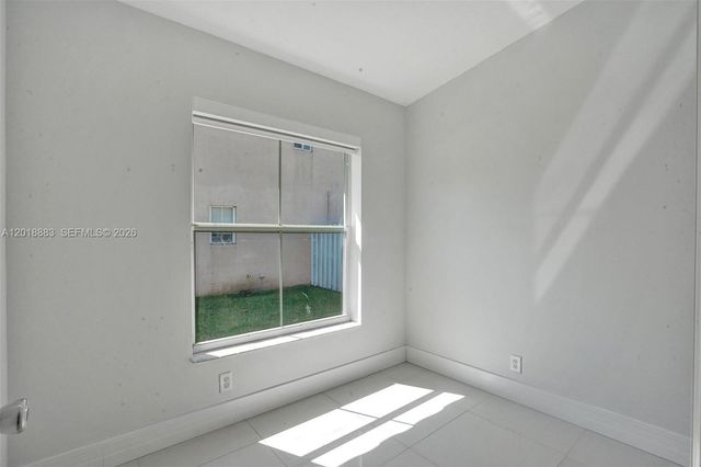 2266 NW 208th Ter, Pembroke Pines, FL 33029