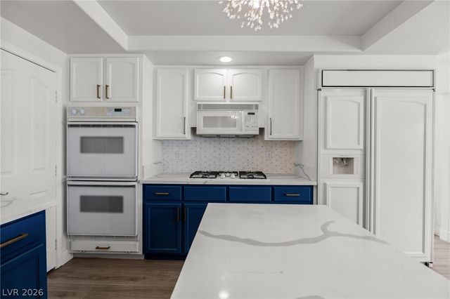 276 Helmsdale Drive, Henderson, NV 89014