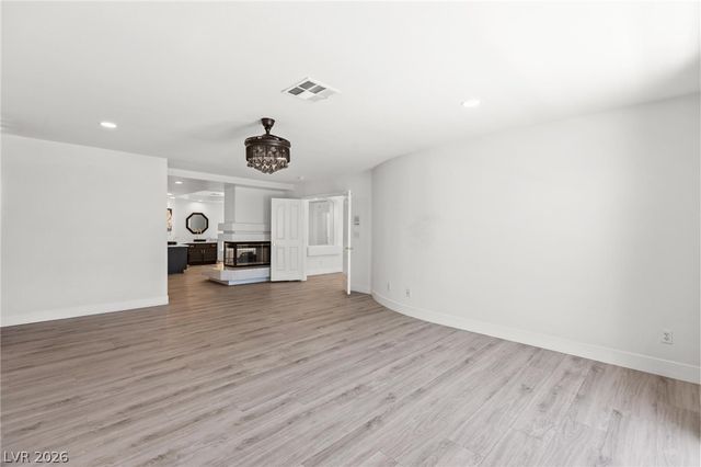 276 Helmsdale Drive, Henderson, NV 89014