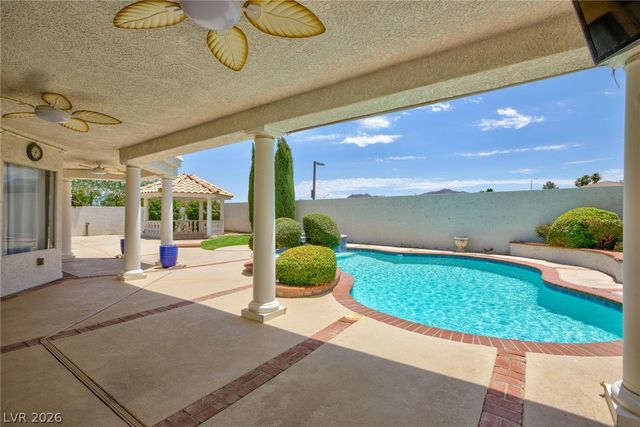 276 Helmsdale Drive, Henderson, NV 89014
