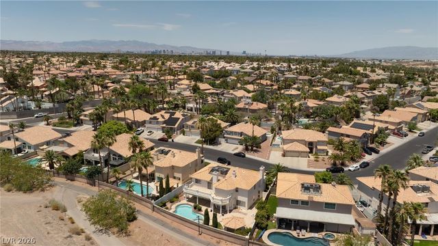 276 Helmsdale Drive, Henderson, NV 89014